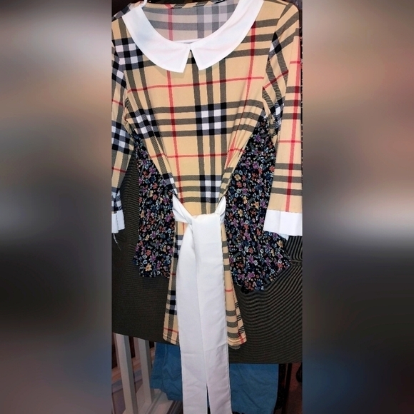 Plaid Mini Dress, Bodycon Fit, Peter Pan Collar, And Sash Belt - Picture 1 of 4
